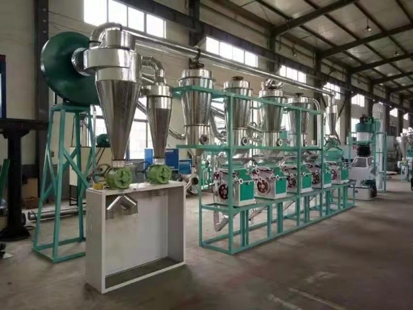 面粉機(jī)廠家教您如何來(lái)選擇石磨面粉機(jī)
